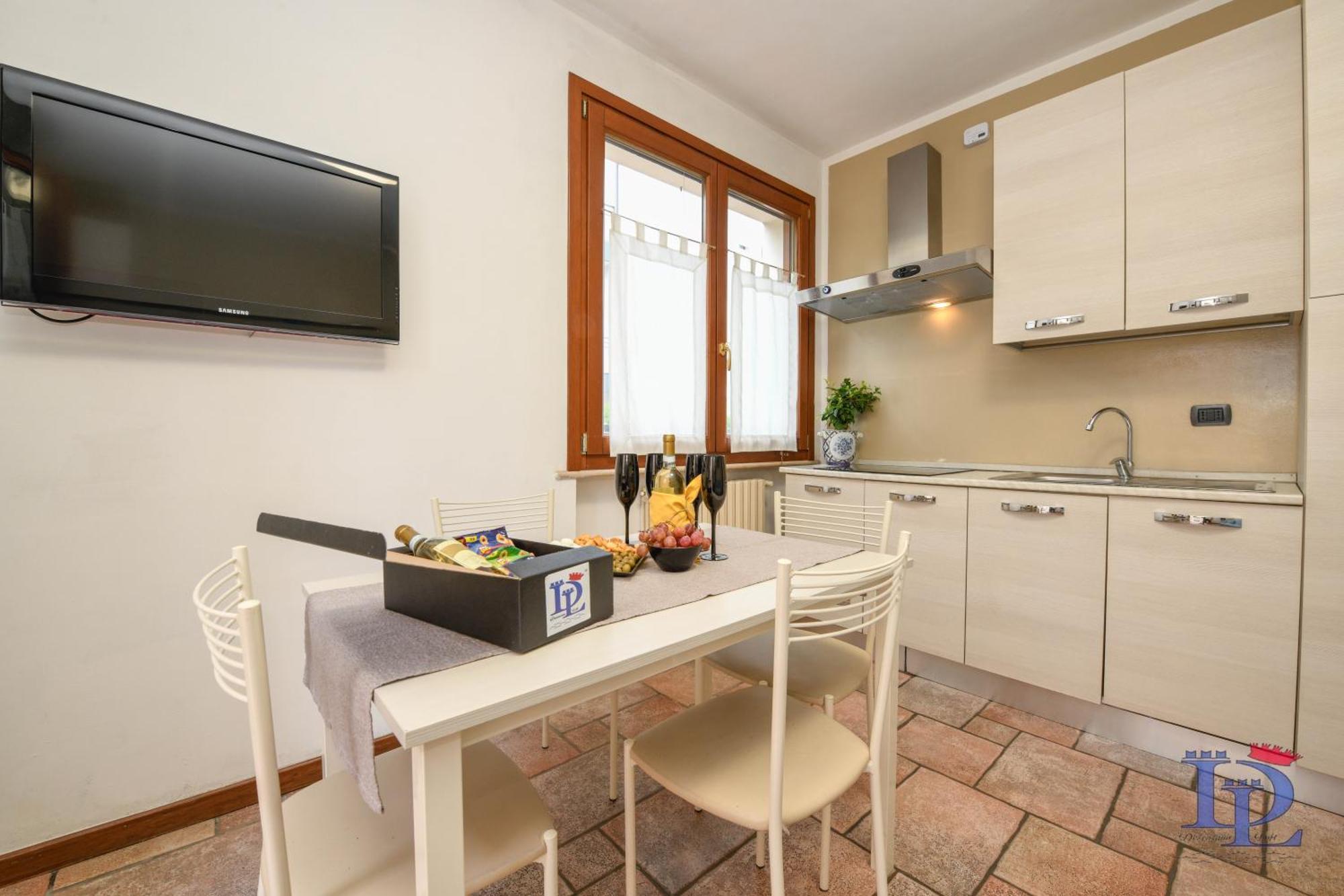 Desenzanoloft Official Partner Marriott Homes & Villas - Garden & Pool Desenzano del Garda Eksteriør billede